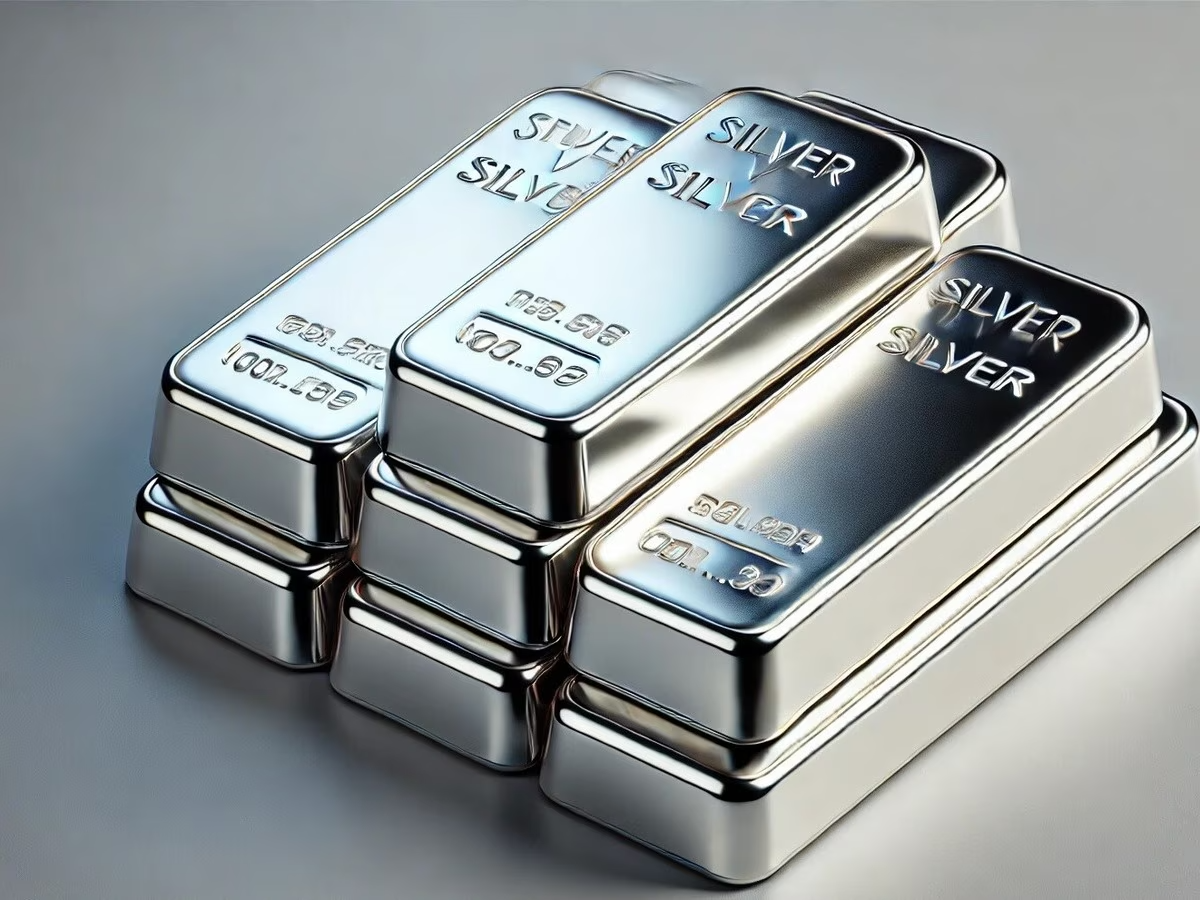 सोने के बाद अब चांदी पर मोदी सरकार का  एक्शन सिल्वर बार के आयात पर लगा तत्काल प्रतिबंध