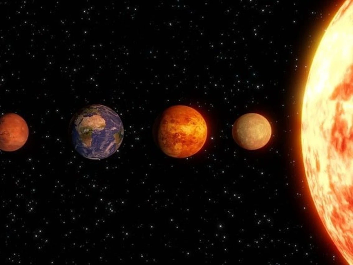 कल सुबह से चमकेगी इन 3 राशियों की किस्मत, गुरु के नक्षत्र में शुक्र का गोचर कराएगा बंपर धन लाभ