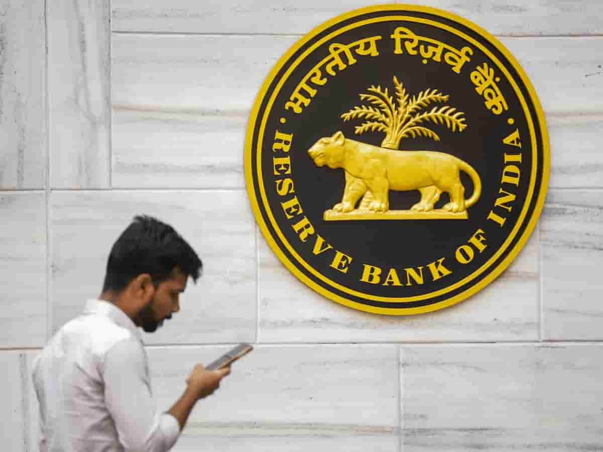 135 एनबीएफसी (NBFCs) के लाइसेंस किए रद्द, पश्चिम बंगाल की कंपनियों पर गिरा सबसे बड़ा गाज