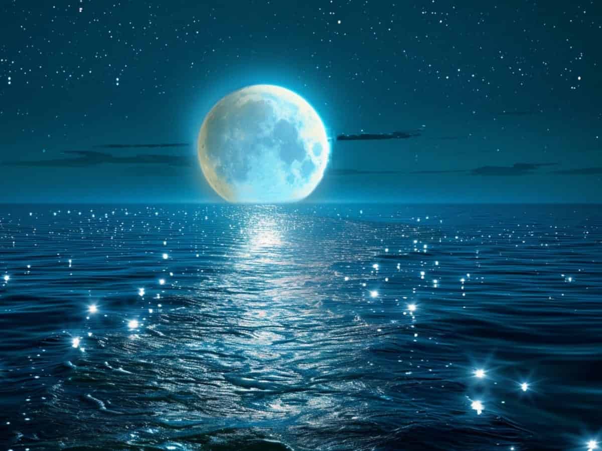 Guru Purnima 2026: 28 या 29 जुलाई कब है गुरु पूर्णिमा? जानें सही तारीख, शुभ मुहूर्त और लक्ष्मी-नारायण को प्रसन्न करने की पूजा विधि