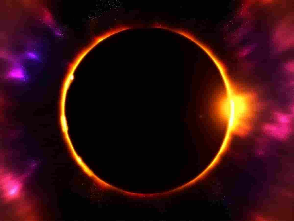 सूर्य ग्रहण से 12 घंटे पहले शुरू होगा सूतक काल, भूलकर भी न करें ये 5 गलतियां वरना मंडराएगा बड़ा संकट, जानें गर्भवती महिलाओं के लिए खास नियम
