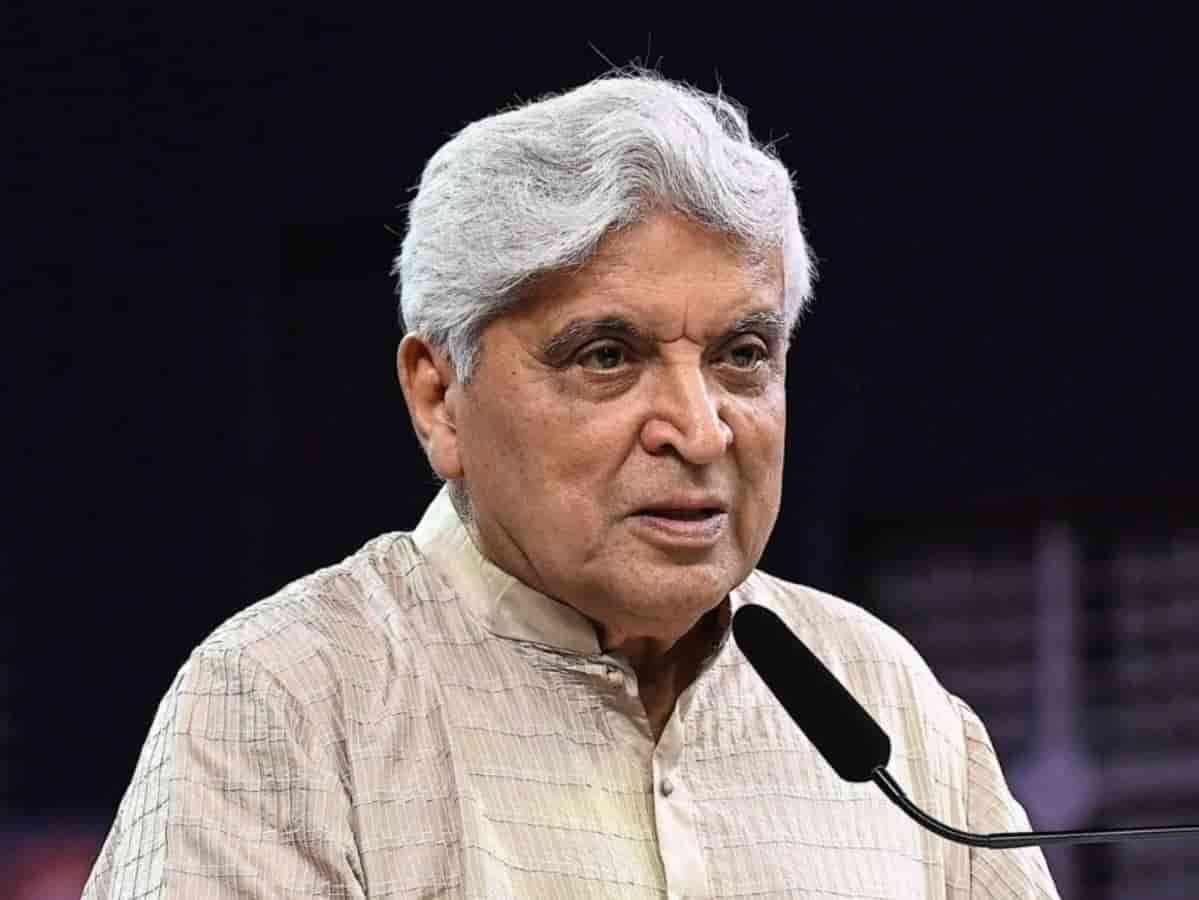 'जेब में थे सिर्फ 20 पैसे, 3 दिन तक पिया सिर्फ नल का पानी!' जावेद अख्तर ने याद किए बॉम्बे के वो खौफनाक दिन; फुटपाथ पर सोने से लेकर बॉलीवुड के शहंशाह बनने की रोंगटे खड़े करने वाली दास्तान