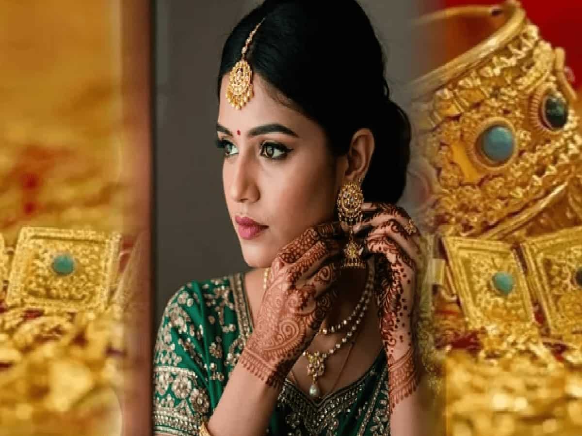 Gold Price: पिछले दशहरे से इस दशहरे तक 25% महंगा हुआ सोना